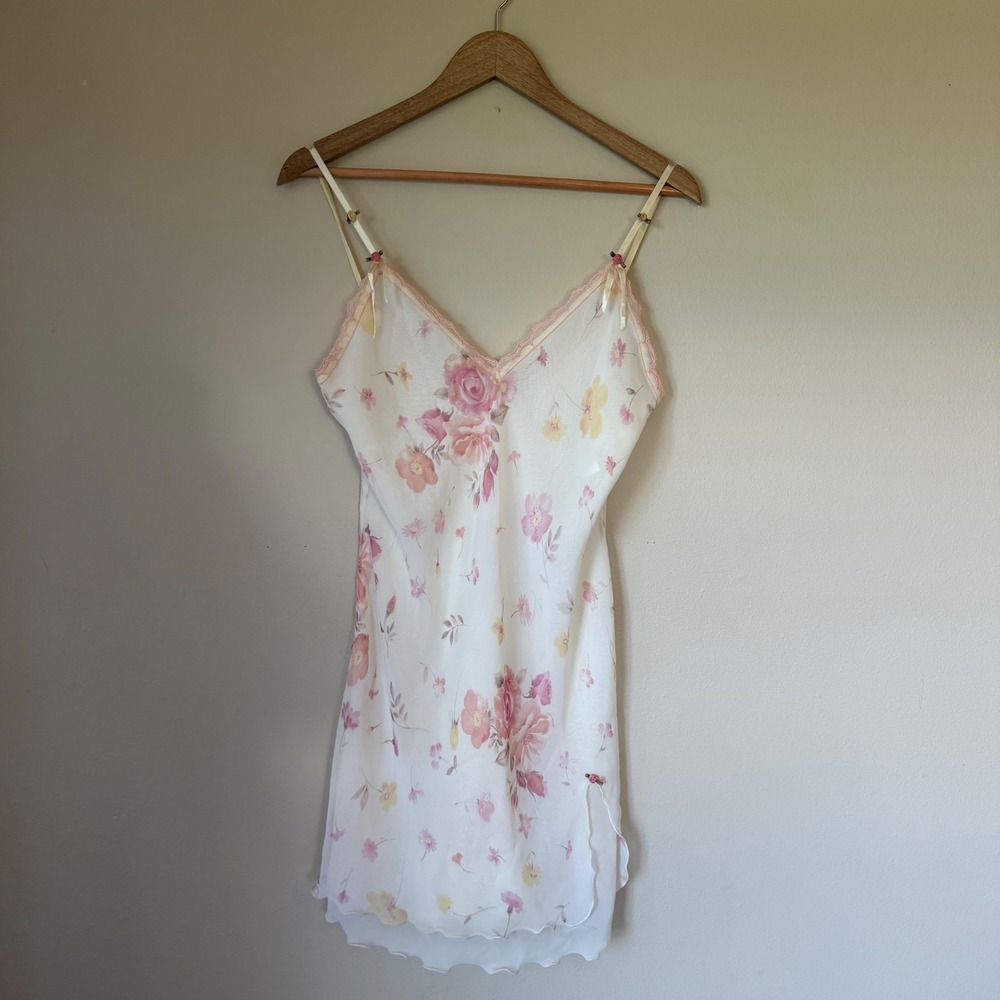 Vintage Floral Print Lace Detail Slip Dress